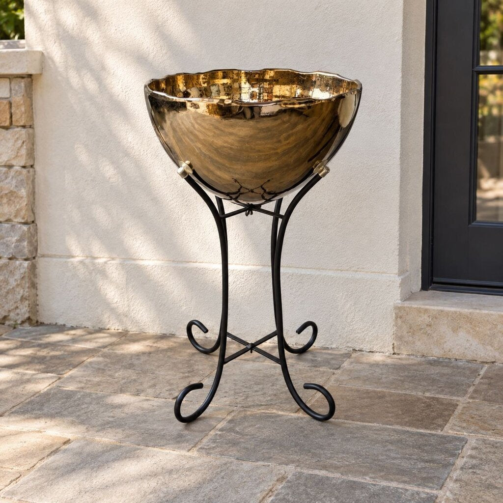 Bowl in Iron Stand