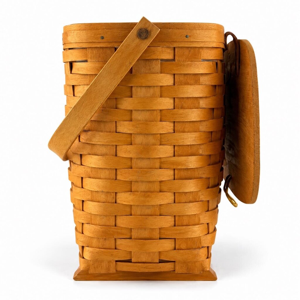 Lidded Footed Magazine Holder / Protector