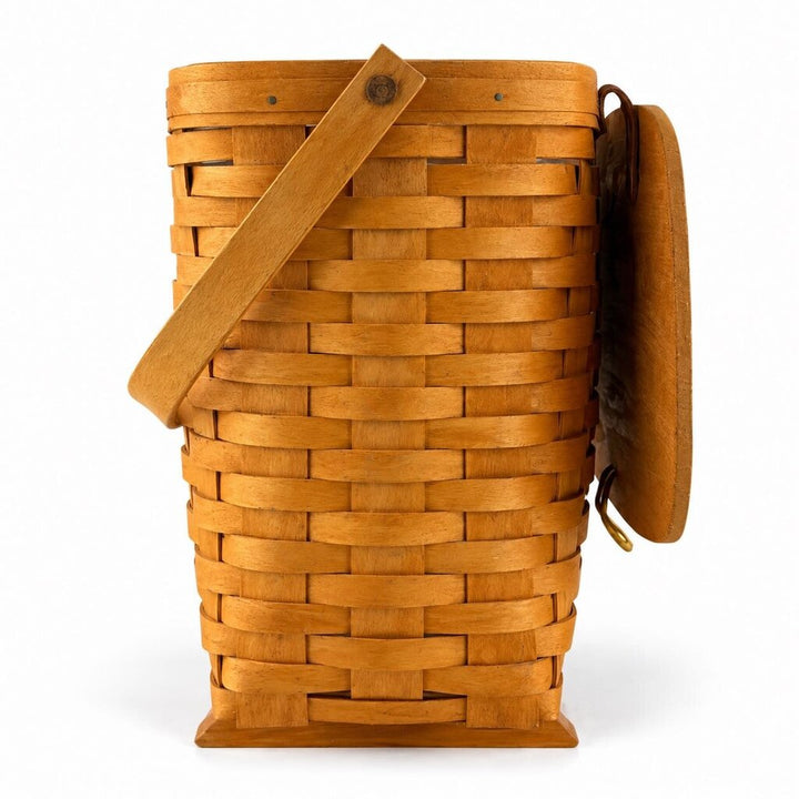 Lidded Footed Magazine Holder / Protector