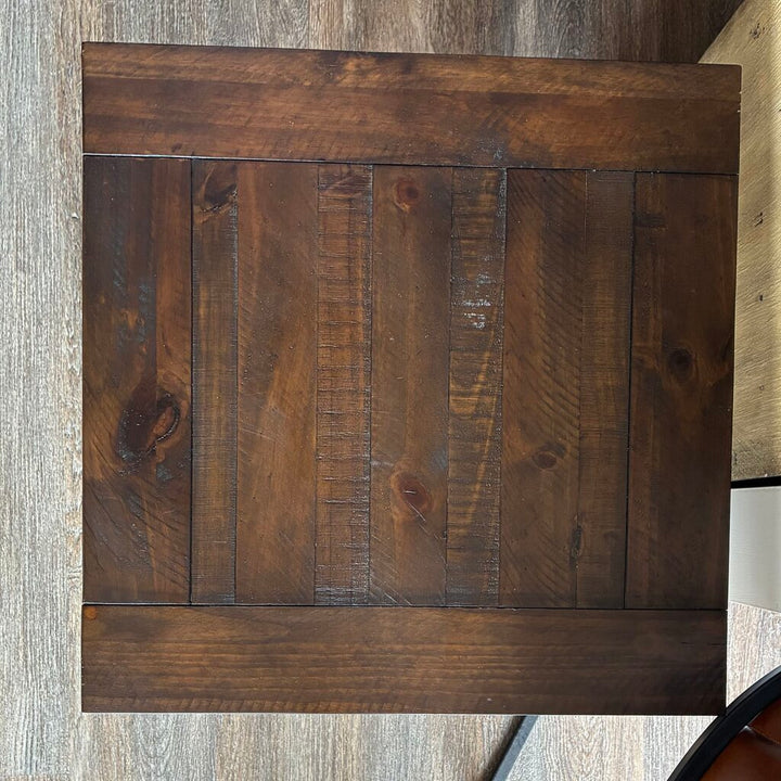 Farmhouse-style End Table