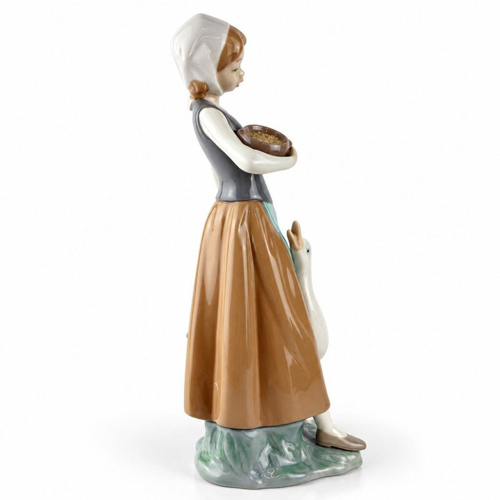Girl w/ Duck #1052