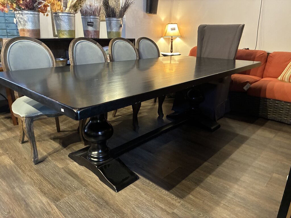 Orig. Price $4,900 - Kensington Double Pedestal Dining Table