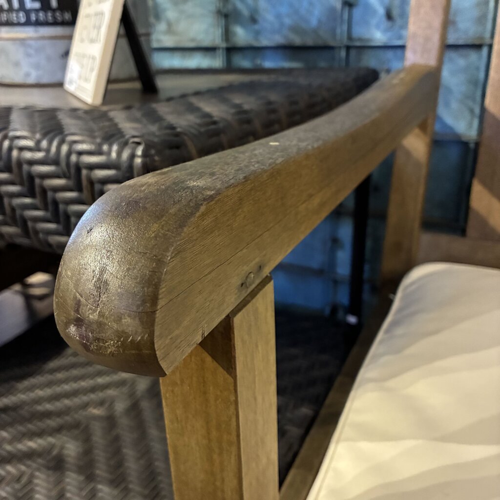 Mission-style Chair w/ Cushion
