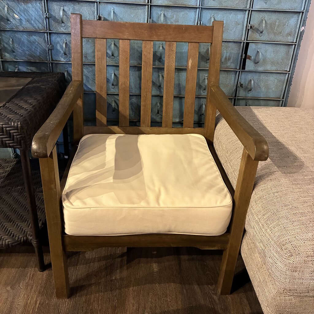Mission-style Chair w/ Cushion