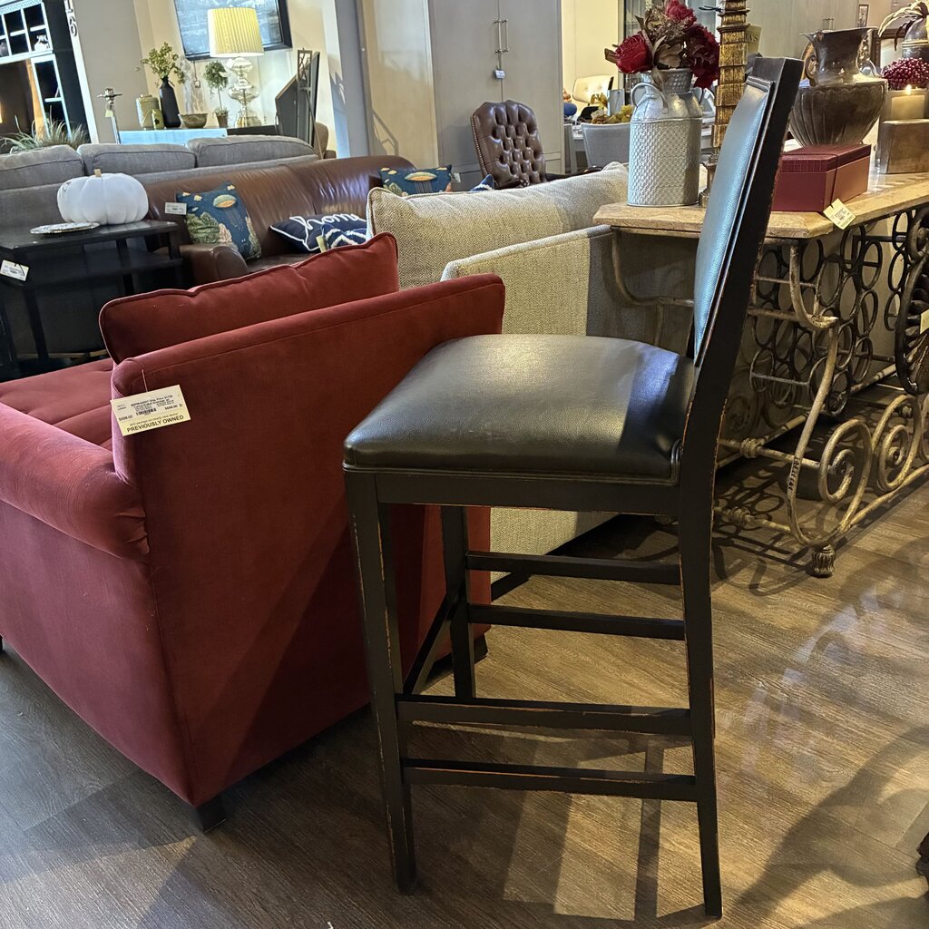 Old World-style Bar Stool