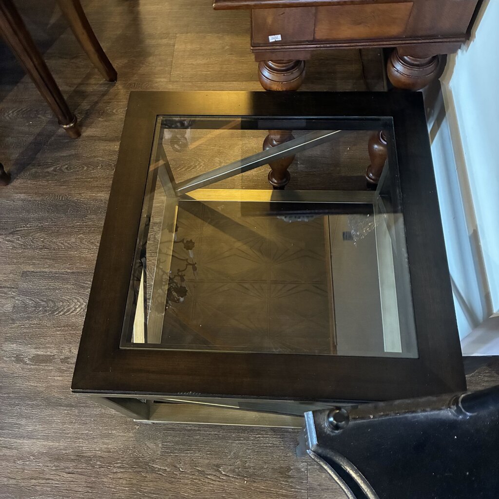 Orig. Price $531 - Jupiter Collection End Table - Acosta's Home