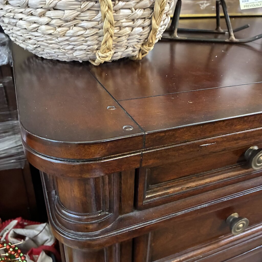 Orig. Price $3,751 - Leesburg Executive Desk - Acosta's Home