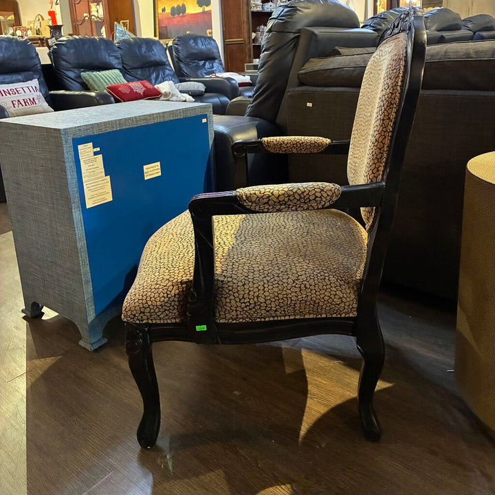 Louis XV-style Accent Chair - Acosta's Home
