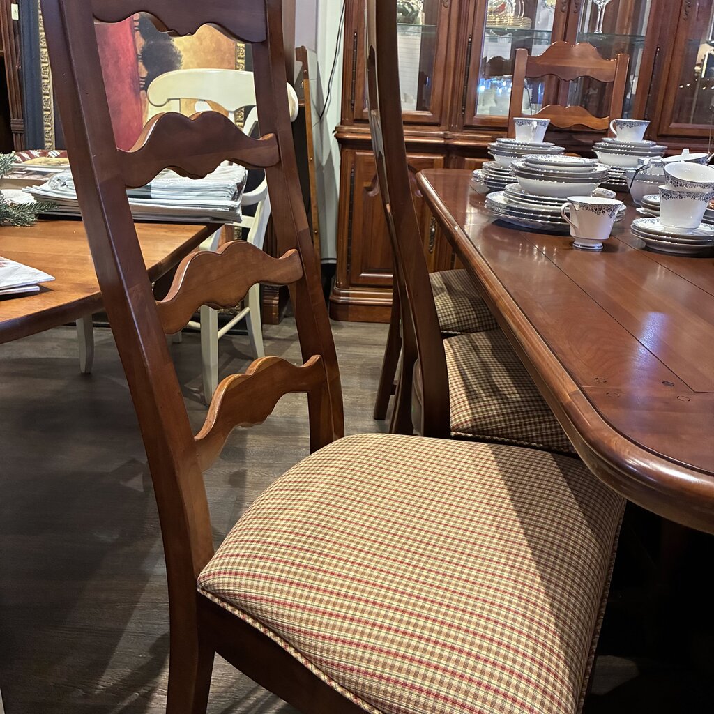 Dining Table w/ 8 Chairs & Buffet w/ Hutch - Acosta's Home