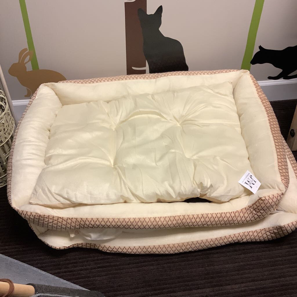 Large Cuddle Dog Bed