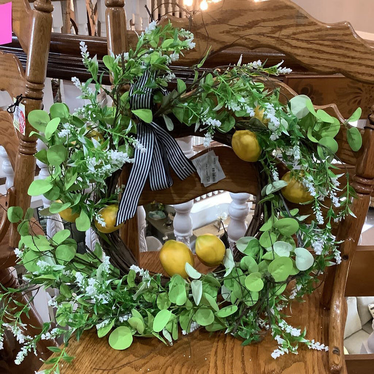 Leaf & Lemons w/ Bow Wreath