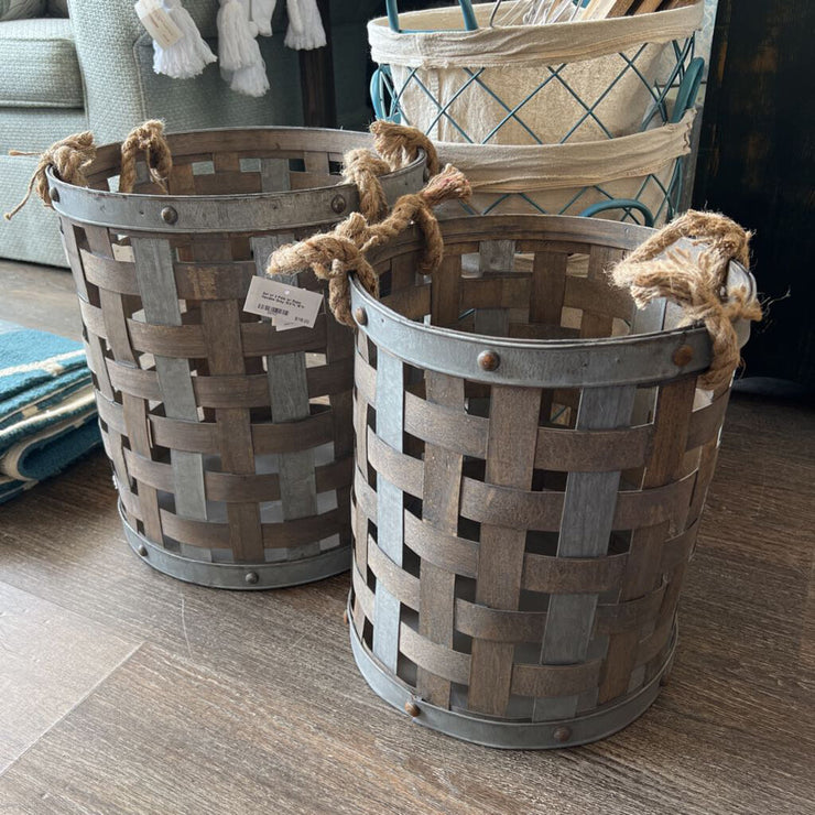 Set of 2 Pails w/ Rope Handles